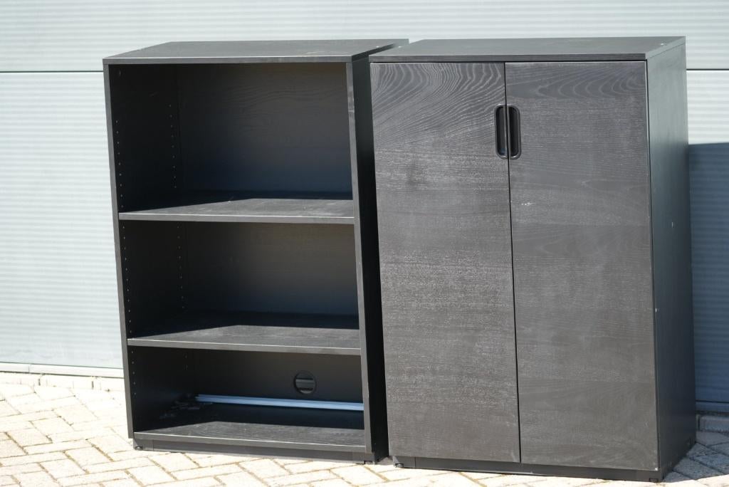 Open zwarte kast, Huis en Inrichting, Kasten | Wandmeubels, Ophalen, Gebruikt, Minder dan 150 cm, Minder dan 100 cm