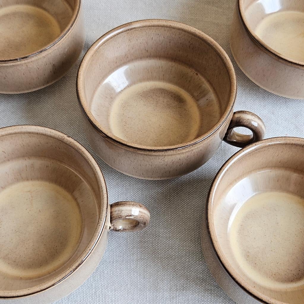 Set van 5 seventies soepkommen beige bruin, Huis en Inrichting, Keuken | Servies, Ophalen of Verzenden, Zo goed als nieuw, Kom(men)