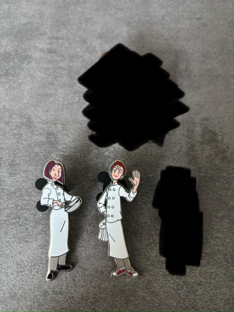 Disneyland Parijs pins Ratatouille, Verzamelen, Disney, Ophalen of Verzenden, Overige figuren, Zo goed als nieuw, Beeldje of Figuurtje