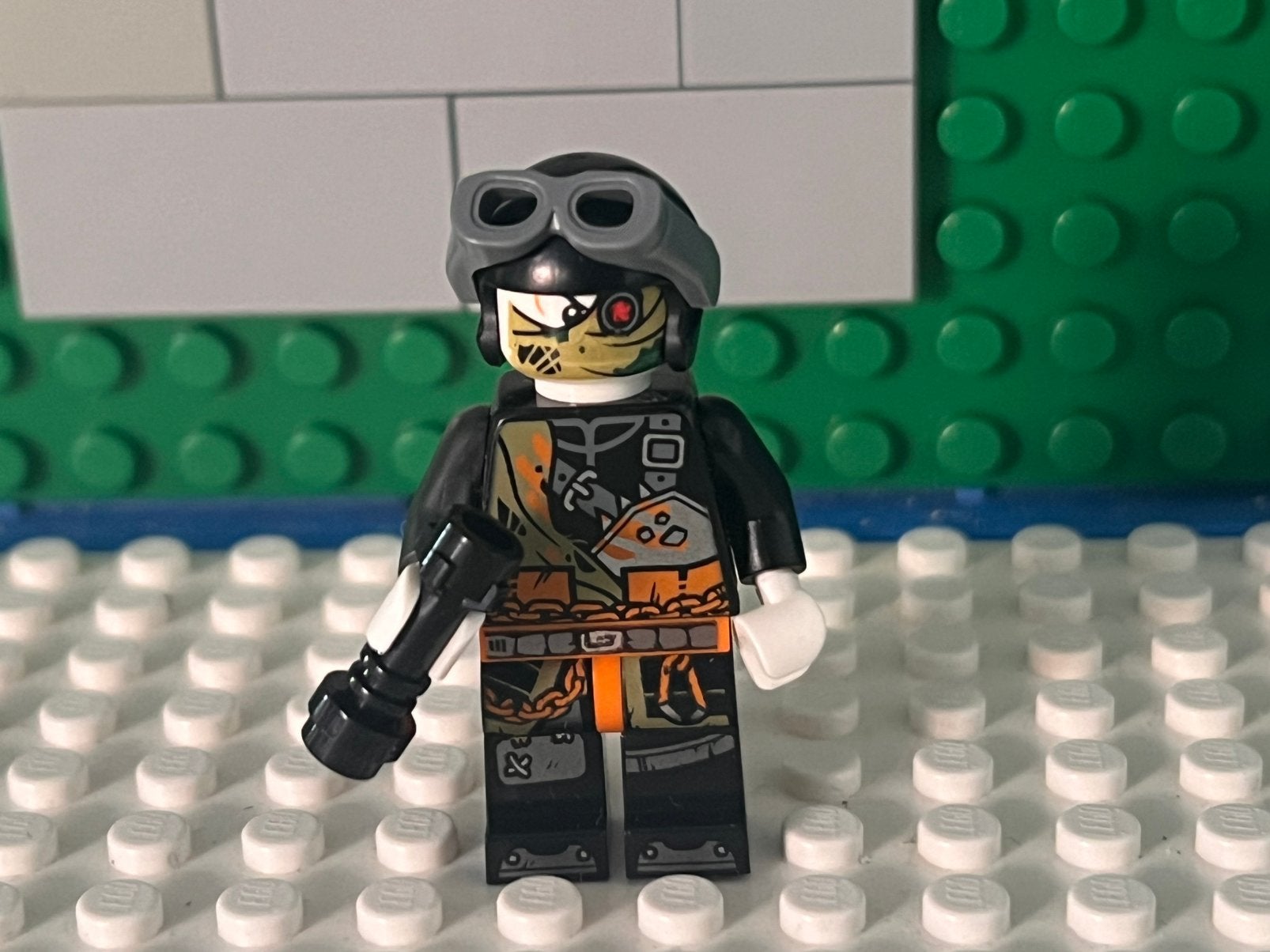 Lego ninjago nitro minifiguur, Ophalen of Verzenden, Zo goed als nieuw