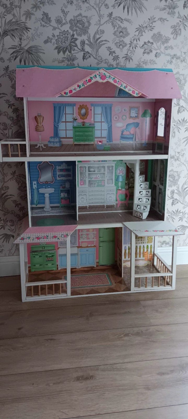 Barbiehuis met vele toebehoren, Ophalen, Gebruikt, Toebehoren