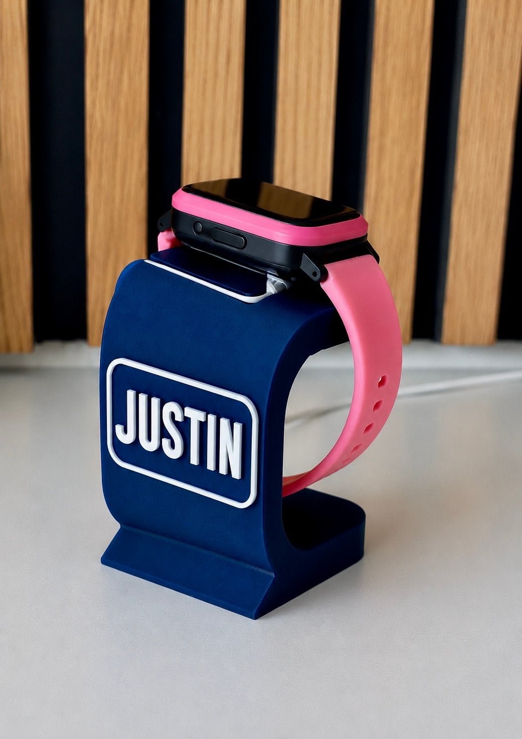 Oplaadstation met EIGEN NAAM voor de one2track kidshorloges, Sieraden, Tassen en Uiterlijk, Horloges | Kinderen, Ophalen of Verzenden