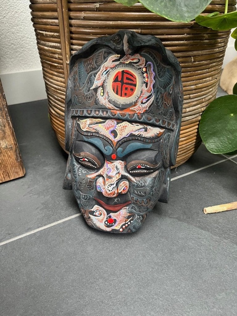 Chinees houtsnijwerk beschilderd masker Chinese evil spirit, Overige onderwerpen, 20 - 50 cm, Hout, Azië