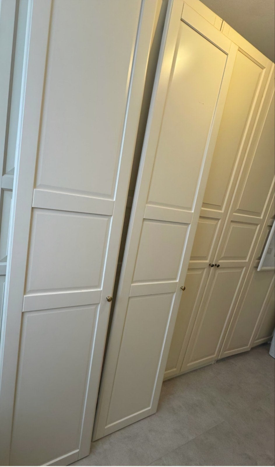 2x IKEA Pax Tyssedal deuren wit 236x50 cm met knoppen, Ophalen, Gebruikt, 200 cm of meer, 50 tot 100 cm