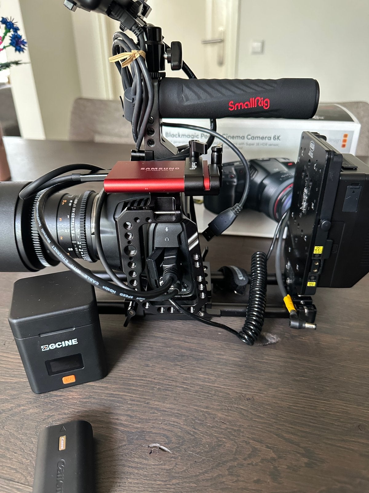 Blackmagic 6K met lens compleet draai klaar