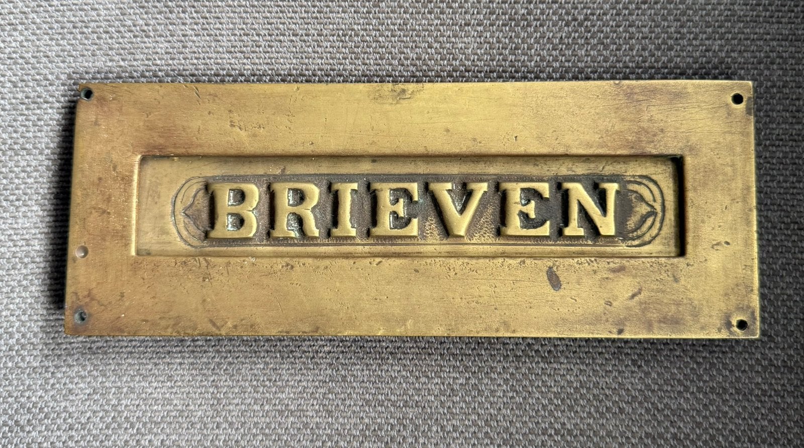 Antieke Brievenbus Klep, Tuin en Terras, Ophalen of Verzenden, Zo goed als nieuw, Overige materialen, Brievenbusklep
