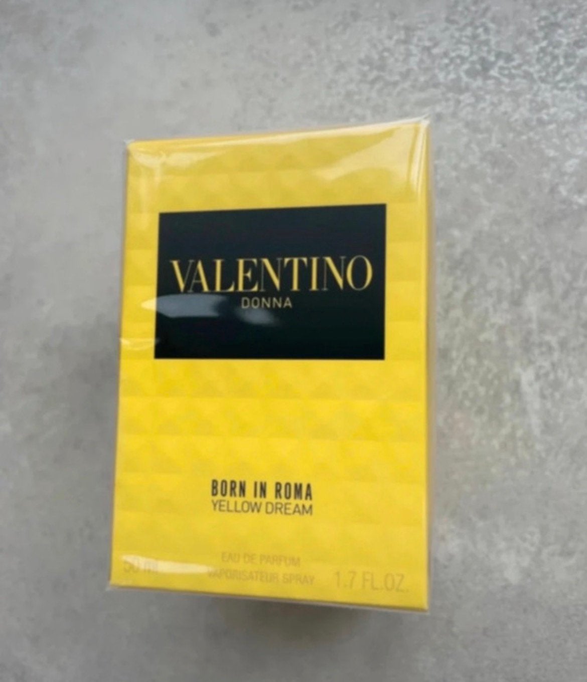 Valentino Donna yellow dream born in roma 50ml edp nieuw, Ophalen of Verzenden, Nieuw