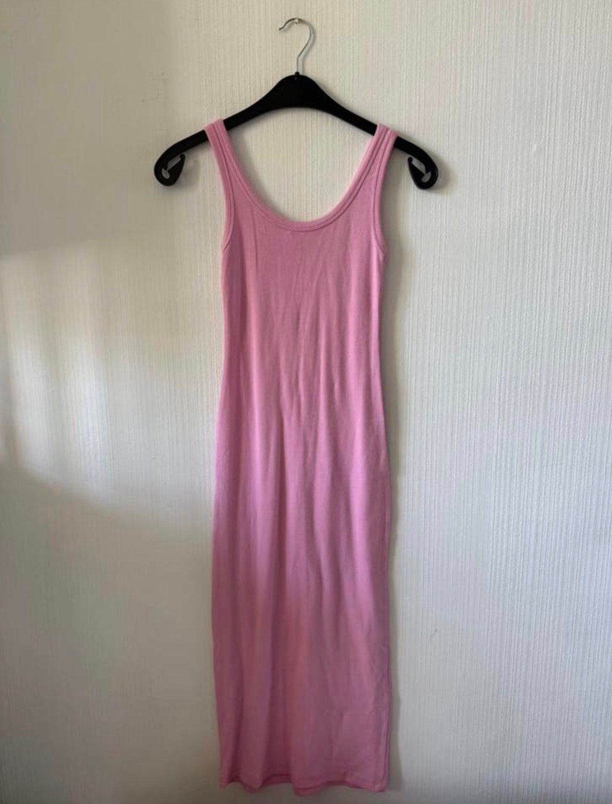 Pull & Bear roze bodycon nauwsluitende ribbel jurk Maat S, Kleding | Dames, Ophalen of Verzenden, Zo goed als nieuw, Roze, Maat 36 (S)