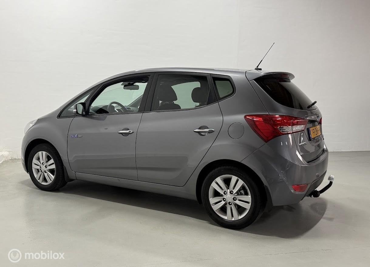 Hyundai ix20 1.4i i-Catcher | CLIMA | NAVI | TREKHAAK, Voorwielaandrijving, Euro 5, Verwarmde buitenspiegels, Gebruikt