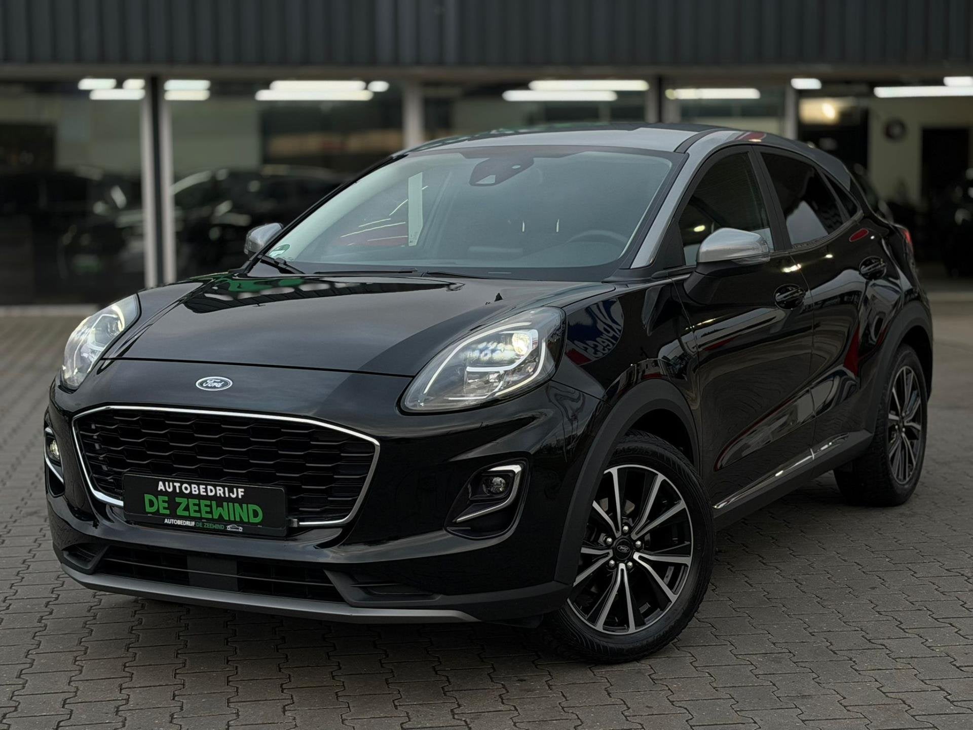 Ford Puma 1.0 EcoBoost Titanium|Navi|Rijklaar, Voorwielaandrijving, Zwart, 1226 kg, Zwart