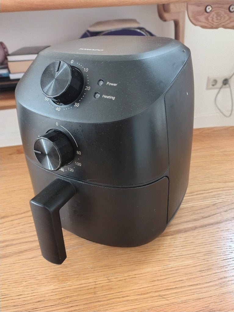 Tomado AirFryer, Ophalen, Zo goed als nieuw, Airfryer