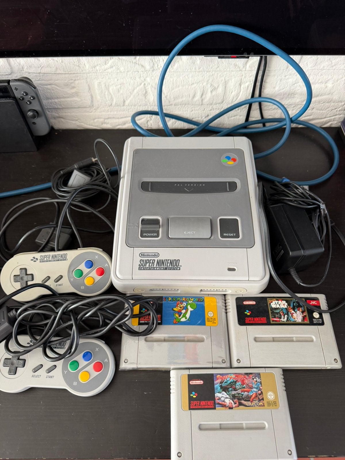 Super Nintendo SNES Compleet 2 Controllers + 3 Spellen, Ophalen of Verzenden, Zo goed als nieuw, Met 2 controllers, Met games