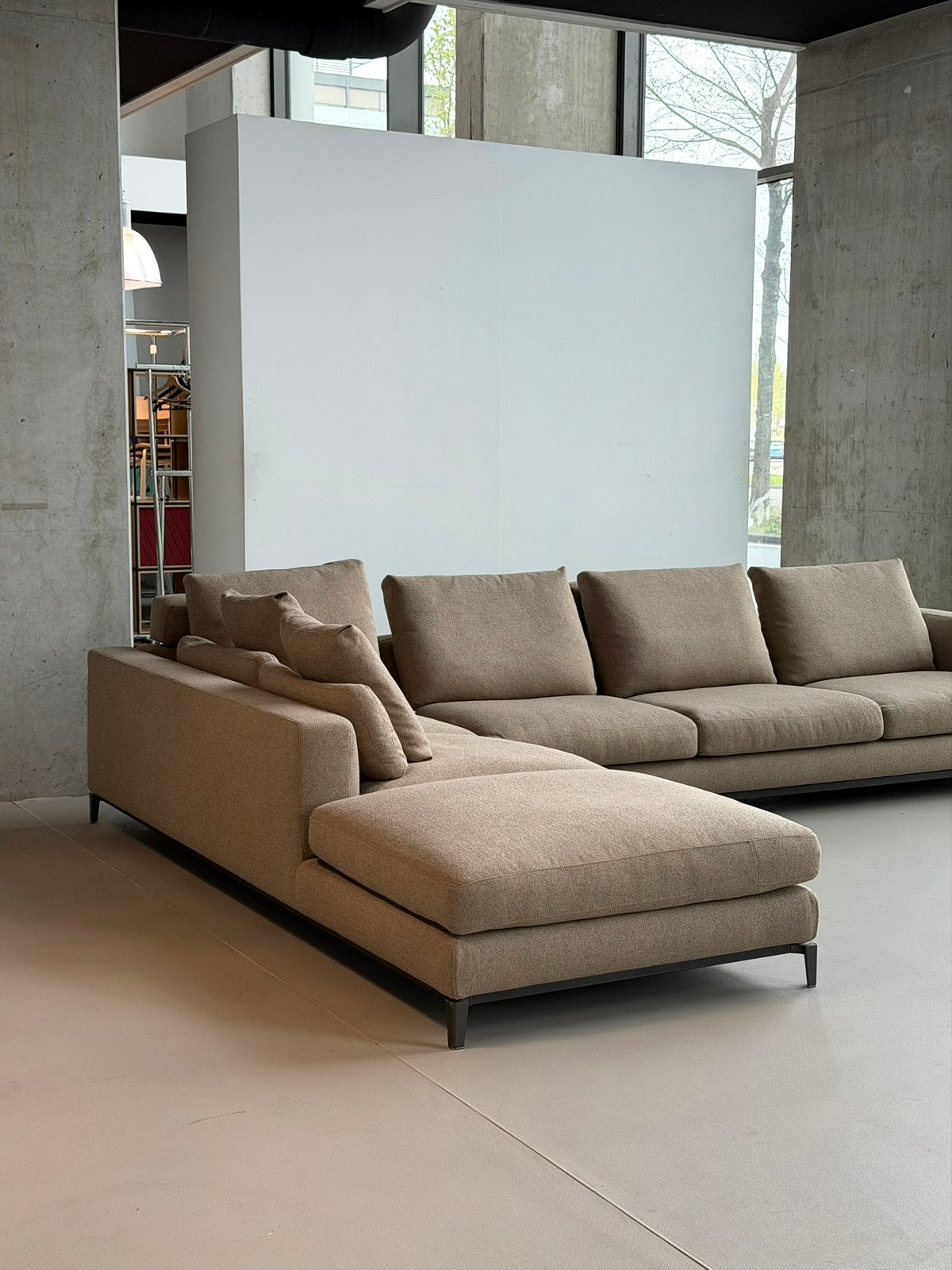 Minotti Andersen Hoekbank | Mocca I NIEUWSTAAT + Garantie, Huis en Inrichting, Overige materialen, Hoekbank, 300 cm of meer, Ophalen of Verzenden