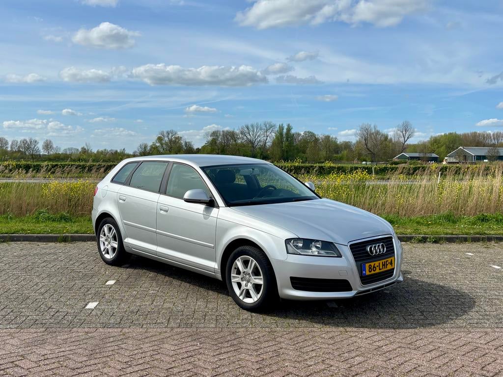 Audi A3 1.4 Tfsi 92KW Sportback 2010 Grijs, Voorwielaandrijving, 680 kg, 4 cilinders, Origineel Nederlands