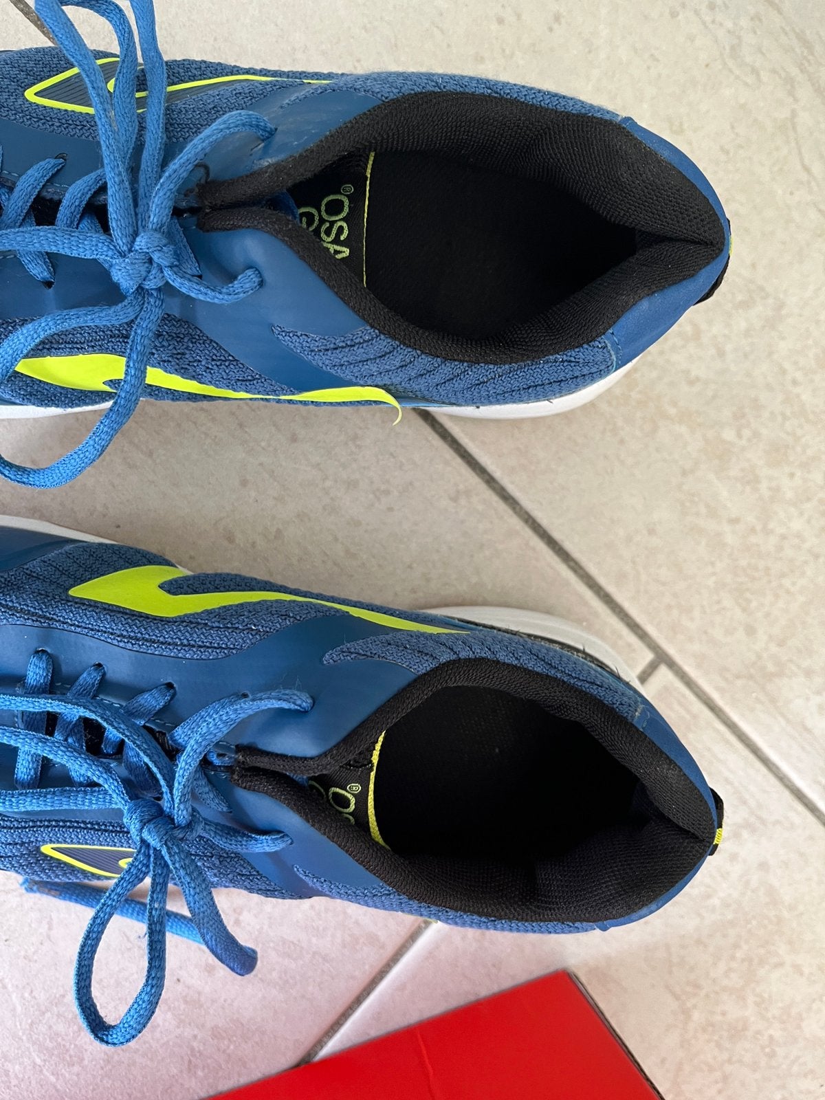OSAGA indoorsportschoen maat 37, Sport en Fitness, Ophalen of Verzenden, Zo goed als nieuw