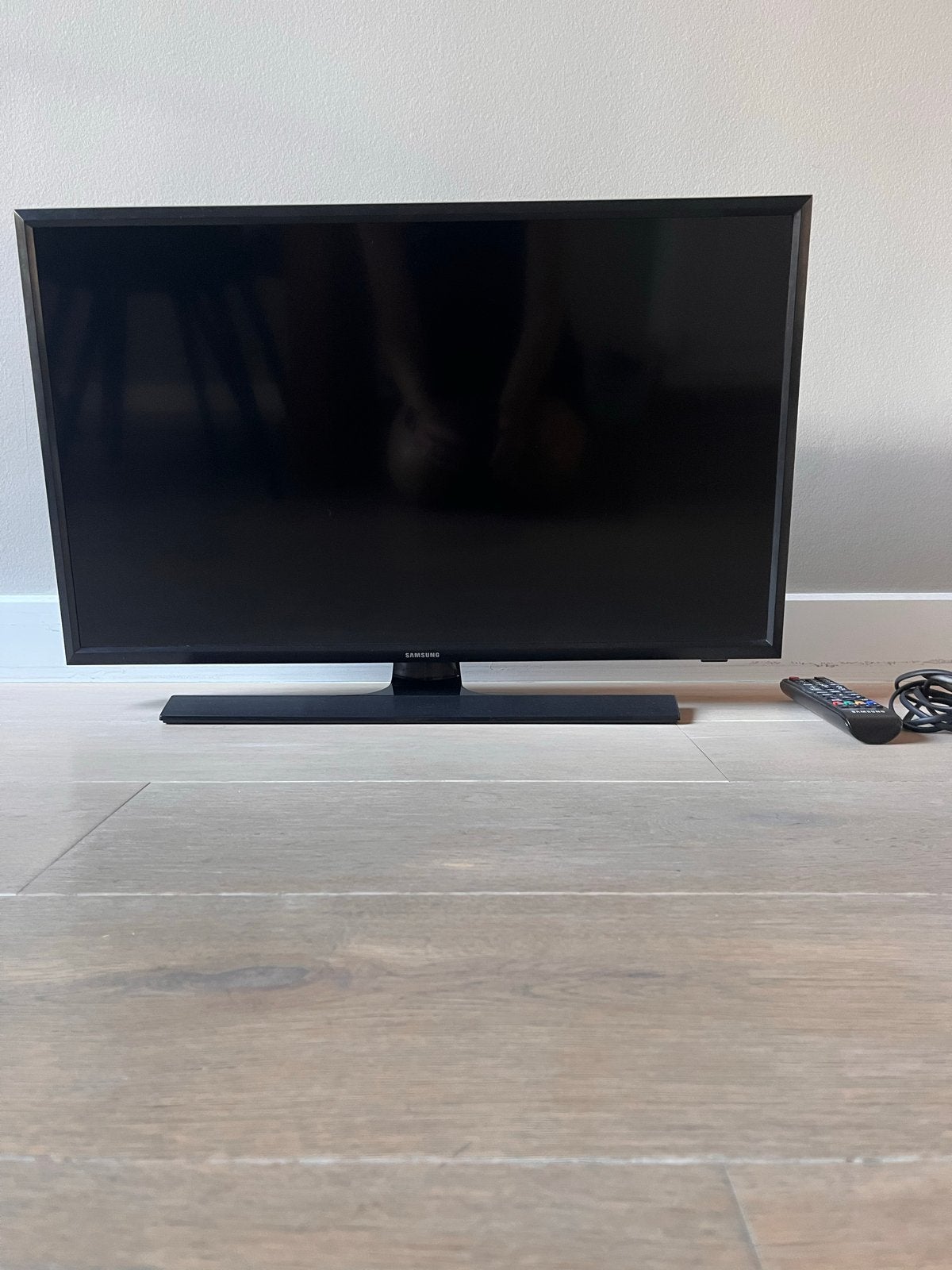 Samsung TV 28 inch, Audio, Tv en Foto, Televisies, Ophalen, Gebruikt, 60 tot 80 cm, Samsung