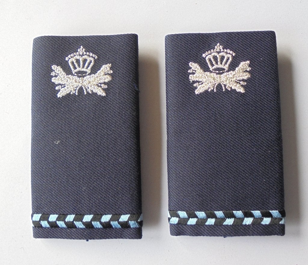 militair ROT schouderpassanten Basis Adjudant Kon Luchtmacht, Ophalen of Verzenden, Landmacht, Nederland, Embleem of Badge