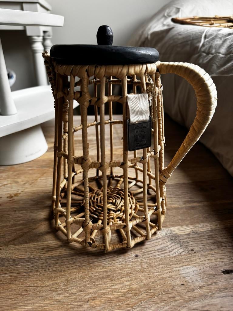 Riviera Maison koffiecup of theezak pot, Gebruikt, Ophalen of Verzenden, Natuurlijk materiaal, Voorraadpot