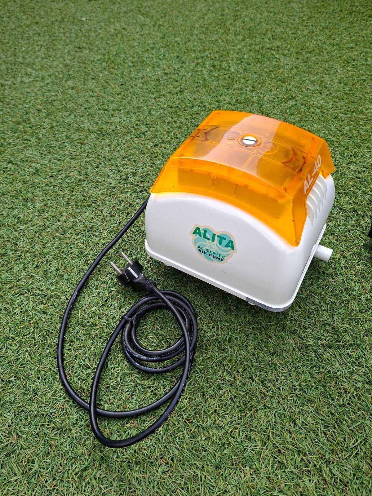 Alita AL-40 Vijverpomp met beluchtingsschotel, Ophalen