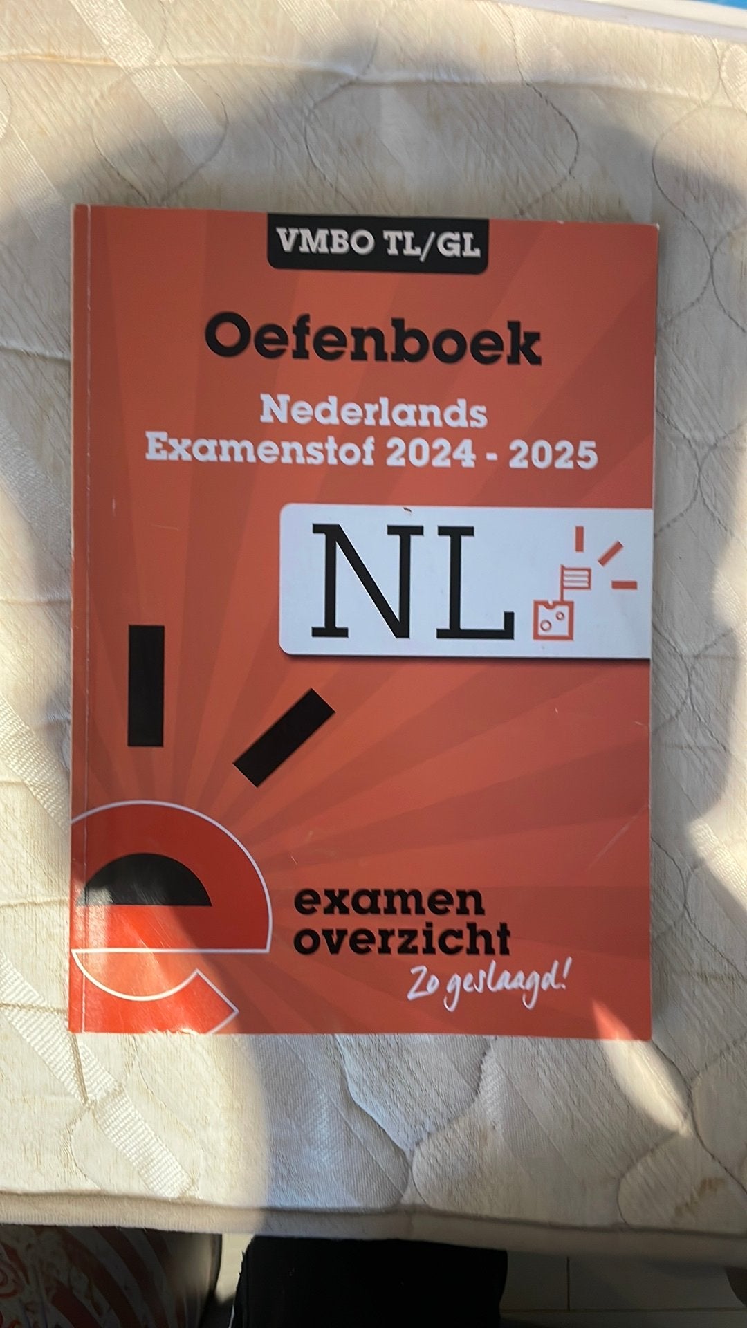 Onbeschreven oefenboek examen vmbo tl/gl nederlandz, Ophalen of Verzenden, Zo goed als nieuw, Overige onderwerpen