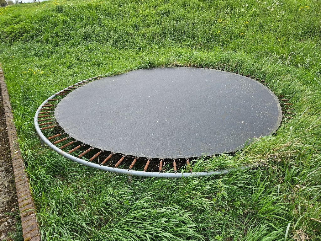 Trampoline gratis af te halen, Kinderen en Baby's, Speelgoed | Buiten | Trampolines, Ophalen, Gebruikt