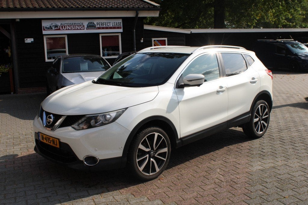 Nissan QASHQAI 1.2 TEKNA Automaat - Leer Navi 360 Camera key, Auto's, Automaat, Gebruikt, 4 cilinders, USB