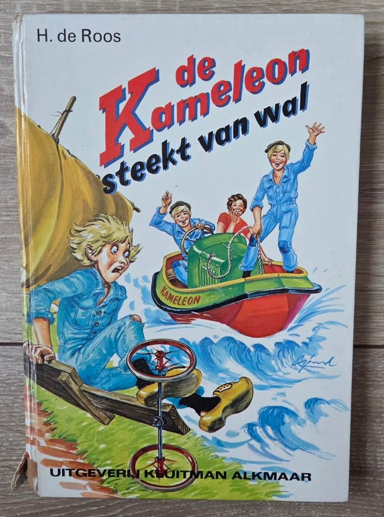 H. de Roos - De Kameleon steekt van wal, Ophalen of Verzenden, Gelezen, H. de Roos