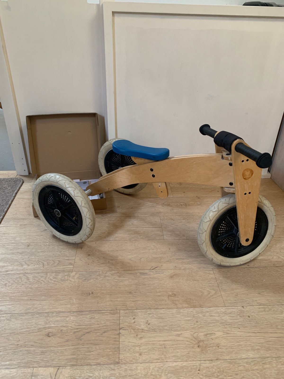 Wishbobe bike, Ophalen, Gebruikt, Verstelbare zitting