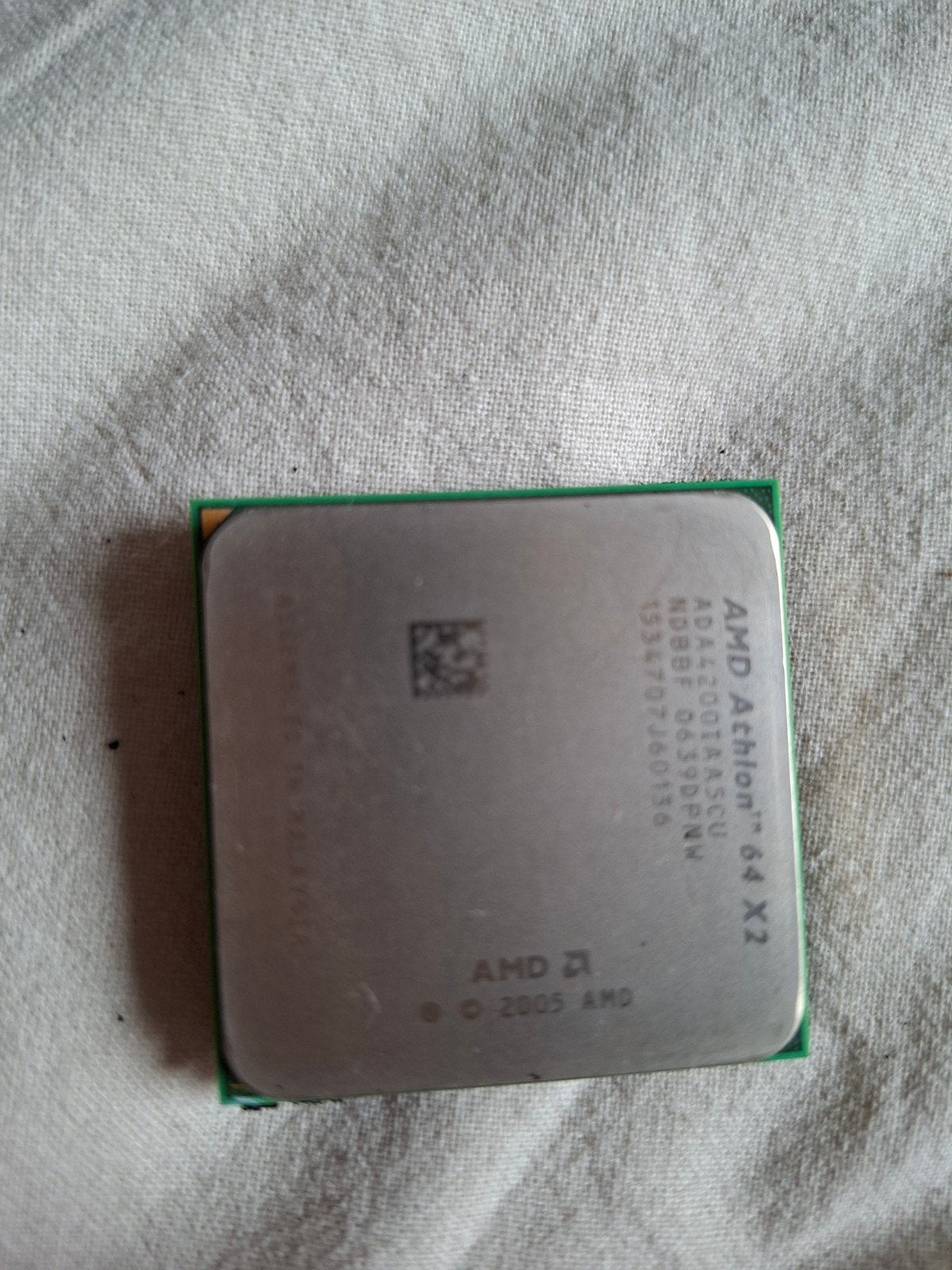 AMD Athlon 64 X2 ADA4200IAA5CU Processor, Gebruikt, AMD Athlon 64 X2 ADA4200IAA5CU, 2 tot 3 Ghz, Ophalen of Verzenden