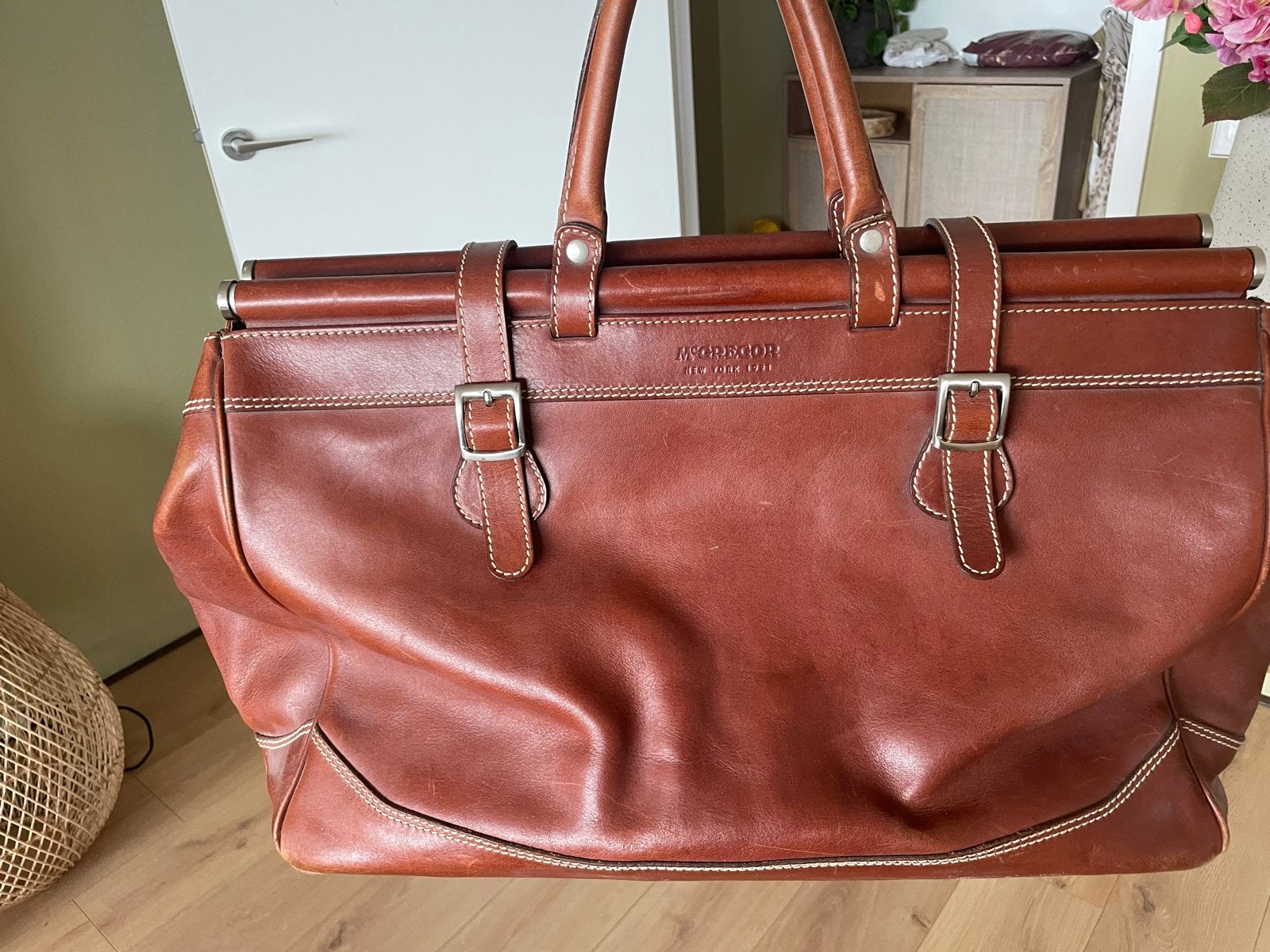Mooie bruine leren reistas van McGregor, Ophalen, Gebruikt, 20 tot 30 cm, Bruin