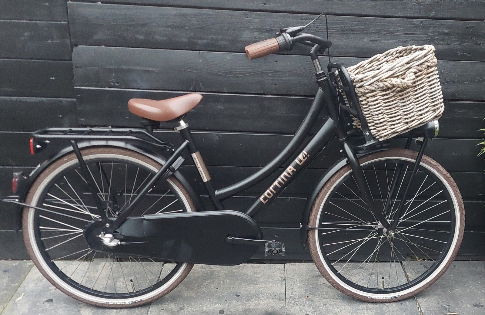 Cortina U4 Transport Pure Utility Mini 24" N3 AXA 2025, Fietsen en Brommers, Fietsen | Meisjes, Terugtraprem, 24 inch, Cortina U4 transportfiets