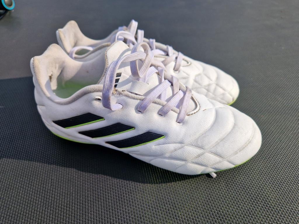 Adidas Copa voetbalschoenen maat 32, Ophalen of Verzenden, Zo goed als nieuw, Schoenen