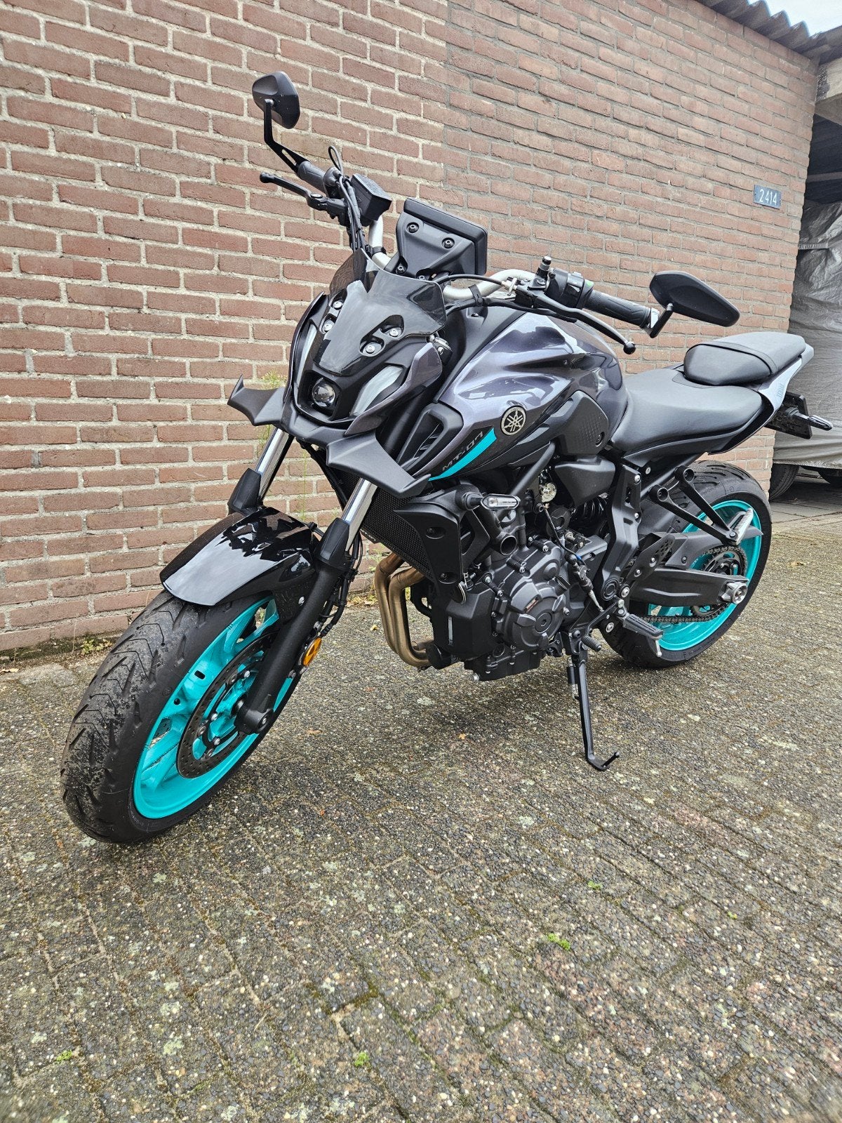 Yamaha MT-07 2024 Midnight Cyan – Eerste eigenaar – Weinig k, Motoren, 2 cilinders, Sportuitlaat, Occasion, Particulier