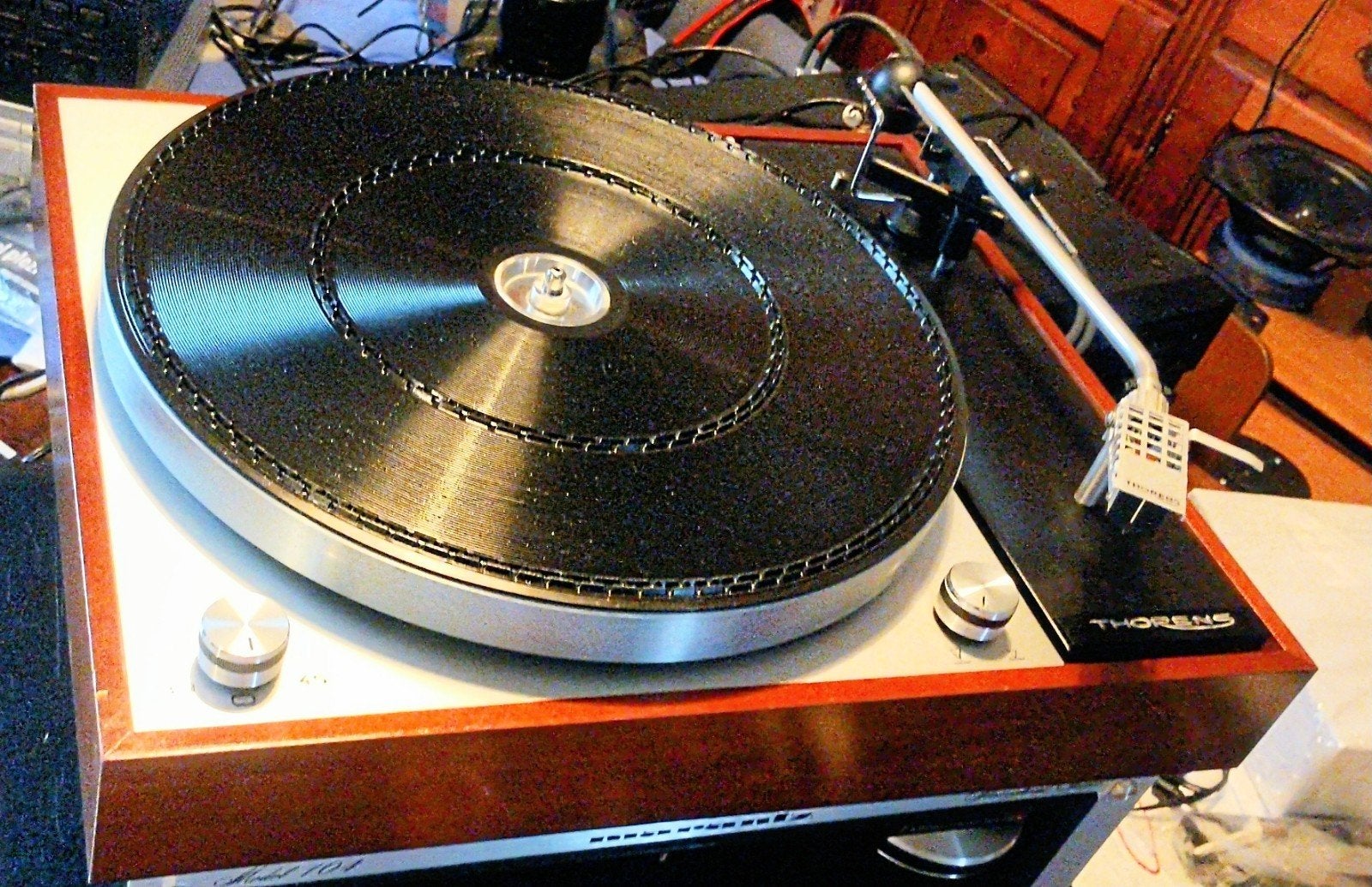 Thorens TD 150 MkII met door vandenHul gemodificeerde DL103, Ophalen, Thorens