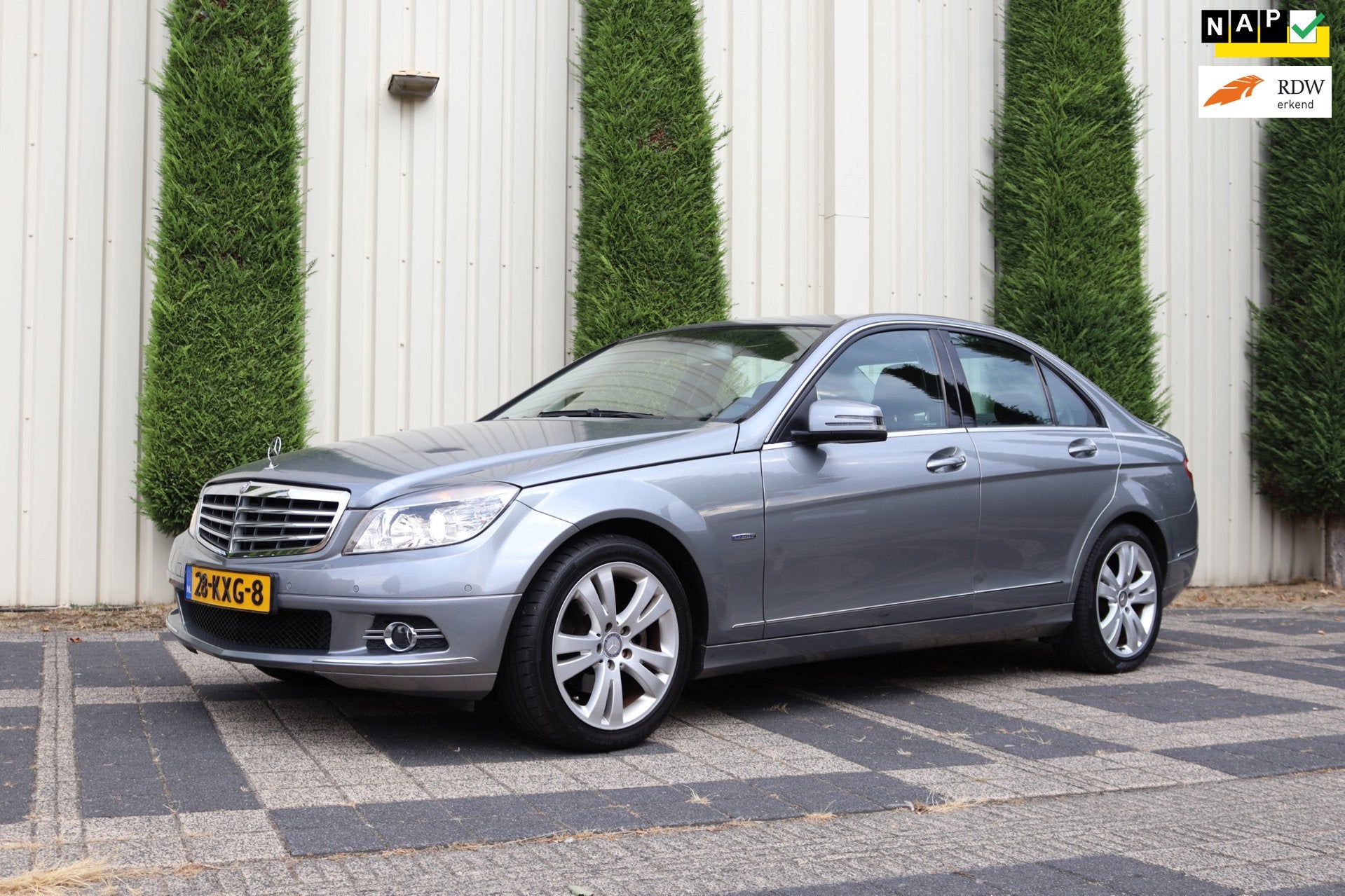 Mercedes-Benz C-klasse 180 CGI BlueEFFICIENCY Business Editi, Automaat, Achterwielaandrijving, Sedan, 1395 kg