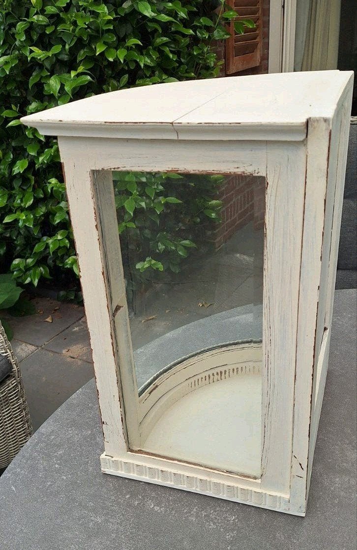 Brocante wandvitrinekast - Crème wit, Ophalen