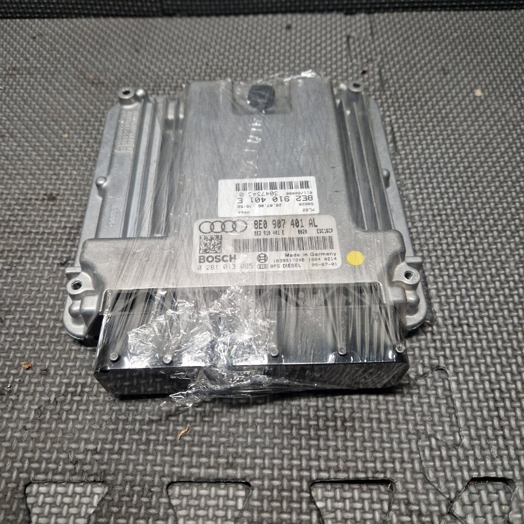 AUDI A4 B7 S-LINE 2.7 TDI ECU / 8E0 907 401 AL, Auto-onderdelen, Elektronica en Kabels, Audi, Volkswagen, Gebruikt, Ophalen of Verzenden