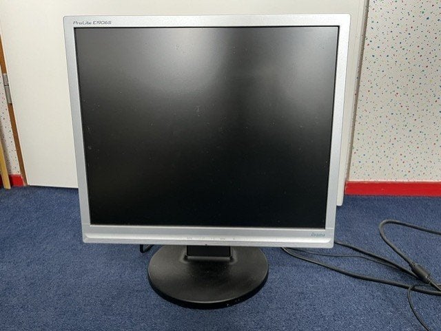 Iiyama Prolite Monitor, Computers en Software, Monitoren, Ophalen, Gebruikt, Ingebouwde speakers, Overige typen