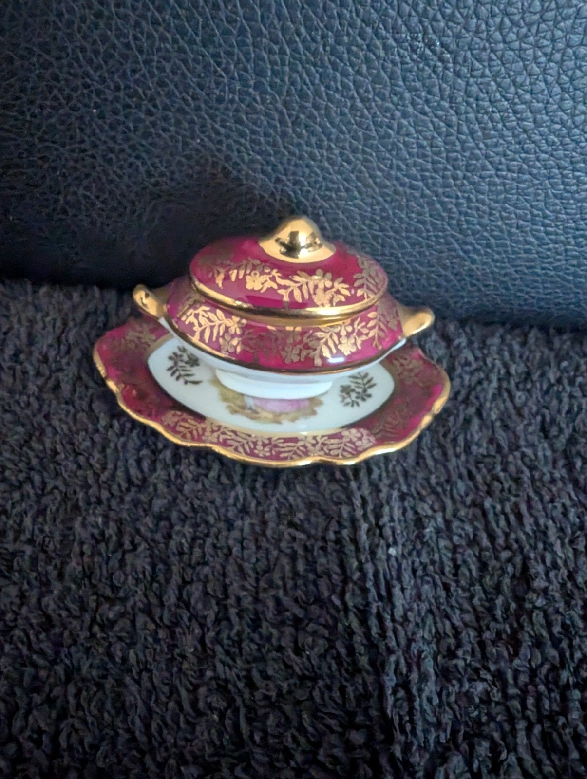 Limoges Porseleinen Miniatuur Suikerpotje met Schaal, Ophalen of Verzenden