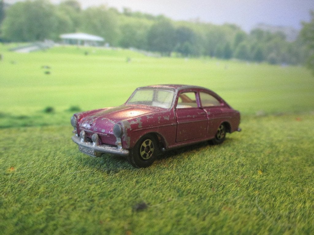 1:61 Volkswagen 1600 TL Fastback Matchbox Superfast '70PAARS, Ophalen of Verzenden, Gebruikt, Auto