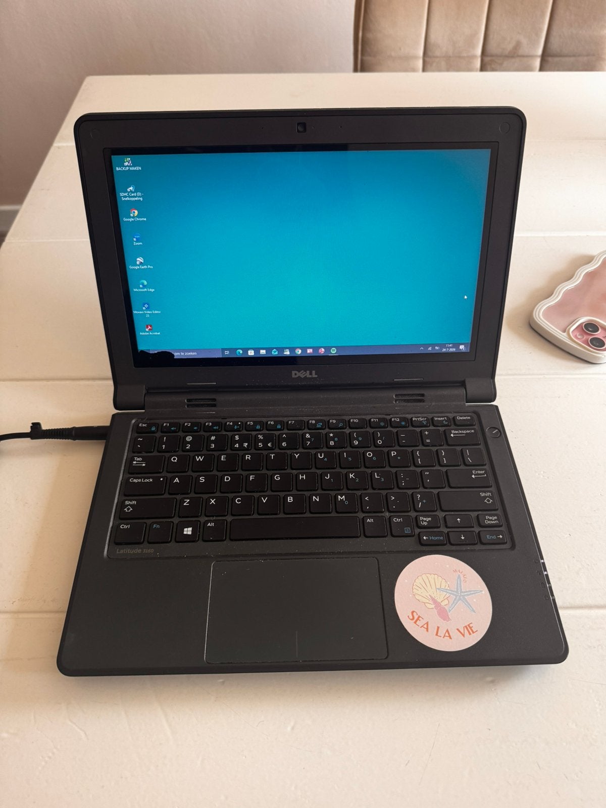 Dell Latitude 3160, Computers en Software, Windows Laptops, Ophalen of Verzenden, Gebruikt, Onbekend