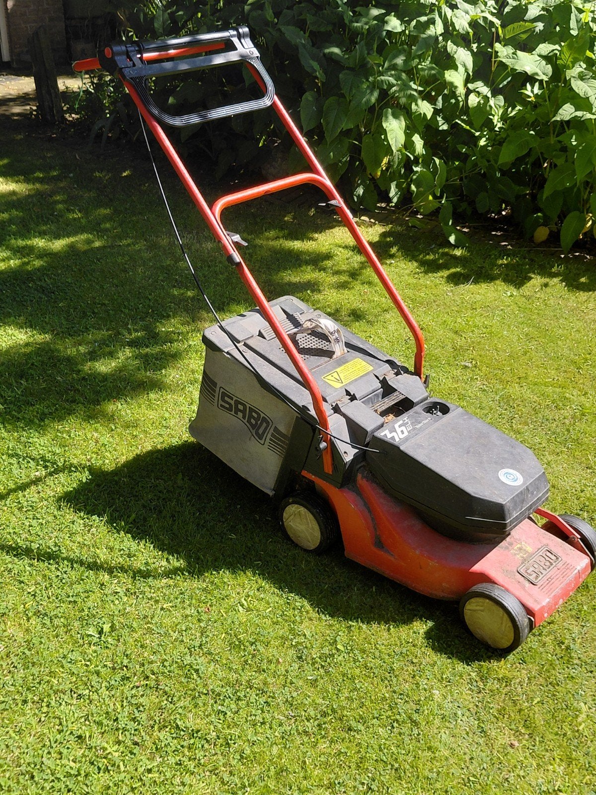 Sabo 36-EL Turbo Star elektrische grasmaaier, Cirkelmaaier, Gebruikt, Elektrische grasmaaier, Opvangzak