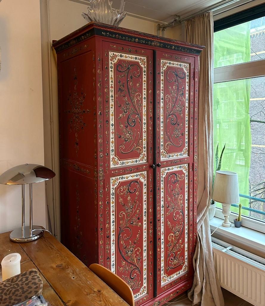 Vintage Hindeloopen kast, Ophalen