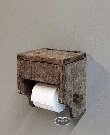 Oud houten toiletrol houder klep wc stoer sober landelijk