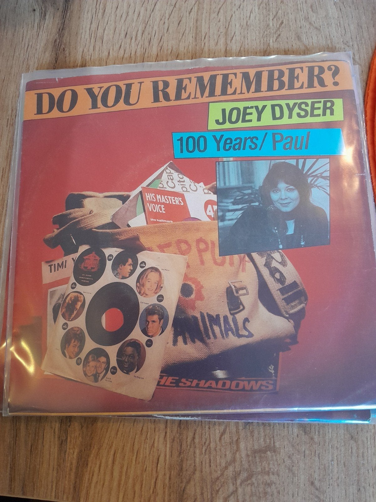 Joey dyser 7inch 100 years, Ophalen of Verzenden, Zo goed als nieuw, Pop