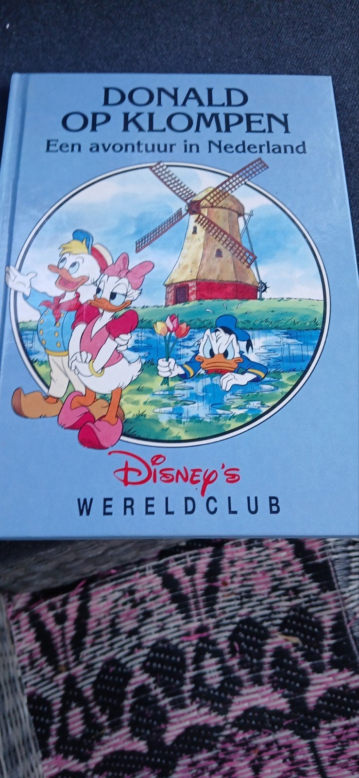 Donald op Klompen: Een avontuur in Nederland, Boeken, Ophalen of Verzenden, Zo goed als nieuw, Walt Disney Company, Sprookjes