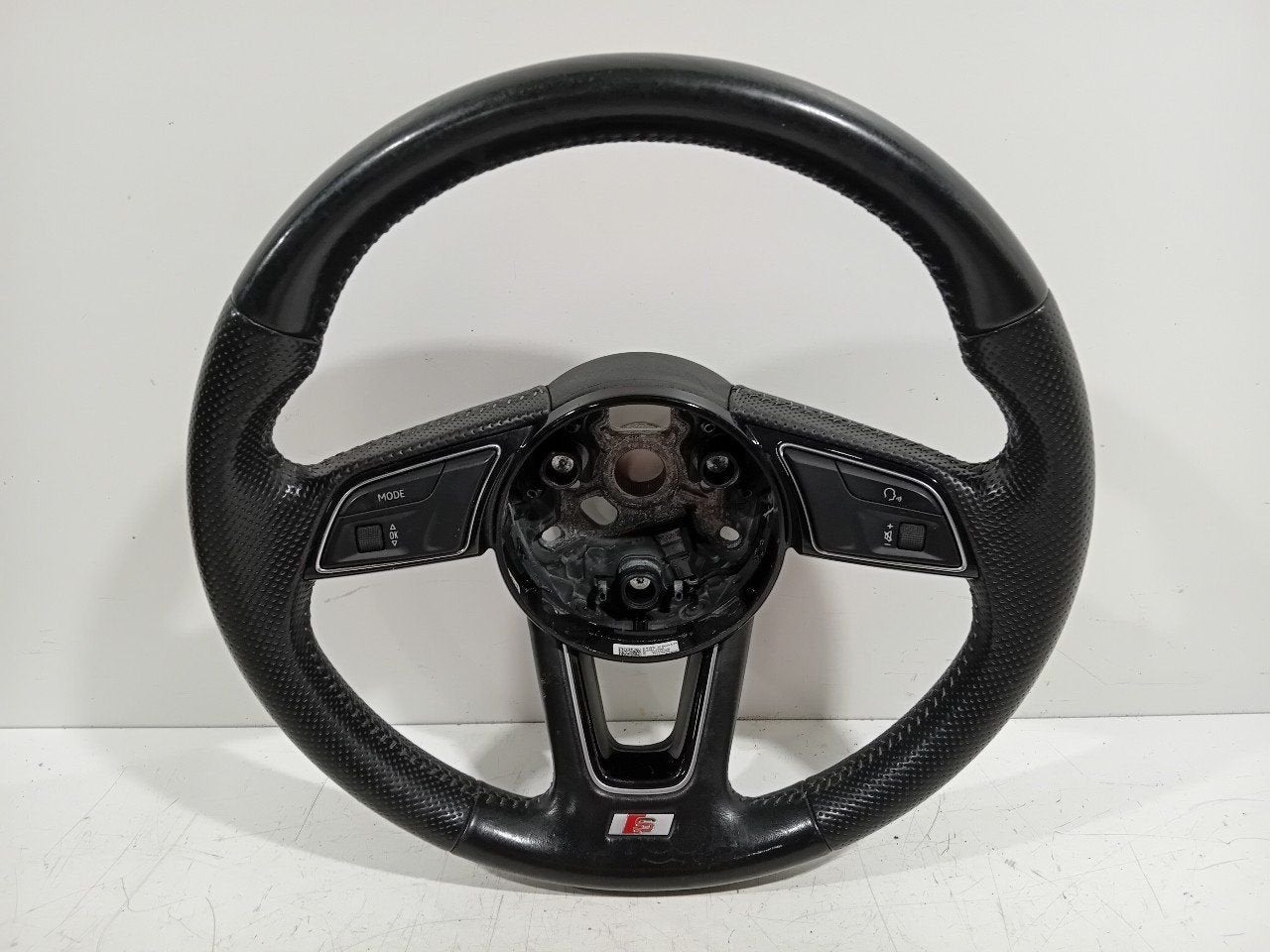 Stuur Audi A4, Auto-onderdelen, Onderdelen@venauto.nl, Van der Ven Autorecycling B.V., Gebruikt, Ettenseweg 76, 4706 PB Roosendaal, The Netherlands