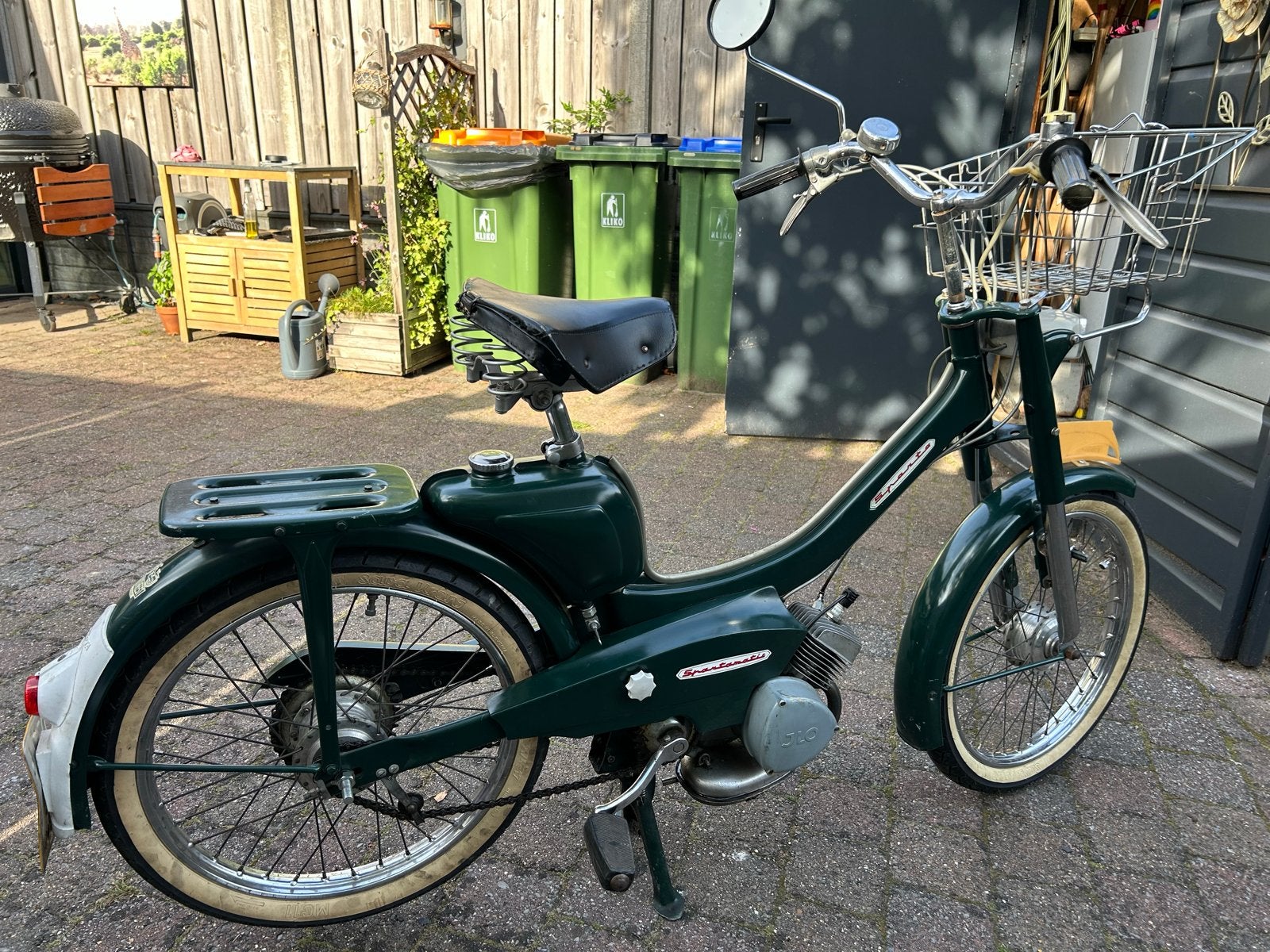 Mooie oldtimer Sparta automaat 1969 met kenteken, Fietsen en Brommers, Brommers | Oldtimers, Ophalen, Sparta