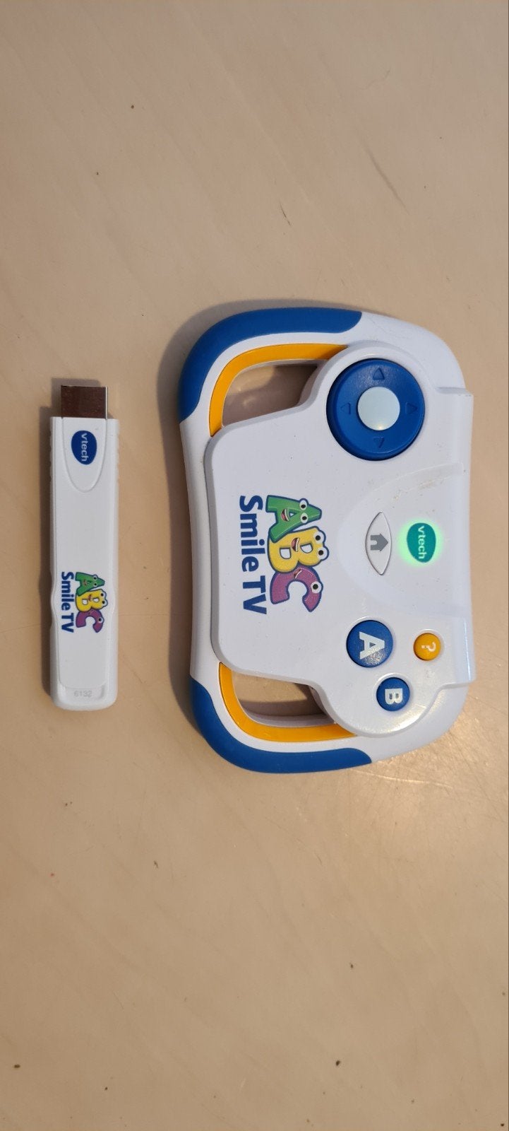 VTech ABC Smile TV Educatieve Console, Ophalen of Verzenden, Zo goed als nieuw, 2 tot 4 jaar