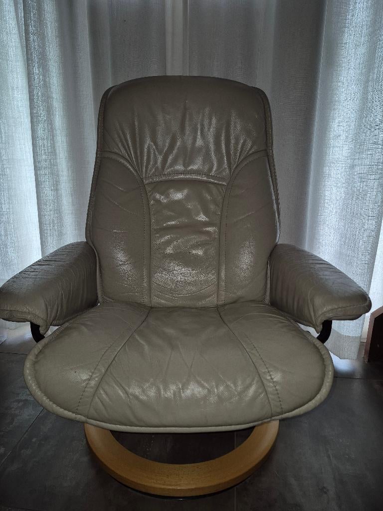 Relax stoel fauteuil, Huis en Inrichting, Fauteuils, Gebruikt, Minder dan 75 cm, Leer, 50 tot 75 cm